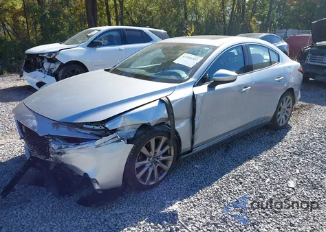 2019 Mazda Mazda3 Premium Package из США, поврежденный, VIN JM1BPBEM0K1132782